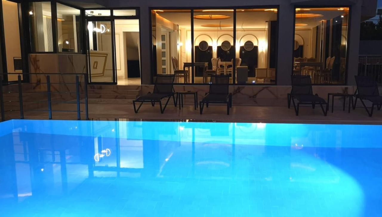 Q Business Hotels Antalia Esterno foto