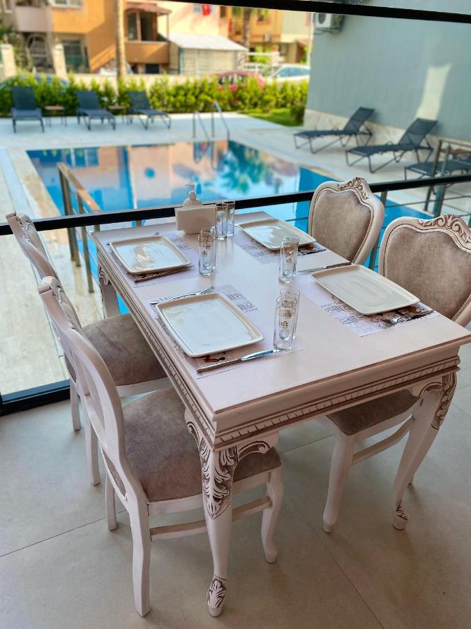 Q Business Hotels Antalia Esterno foto