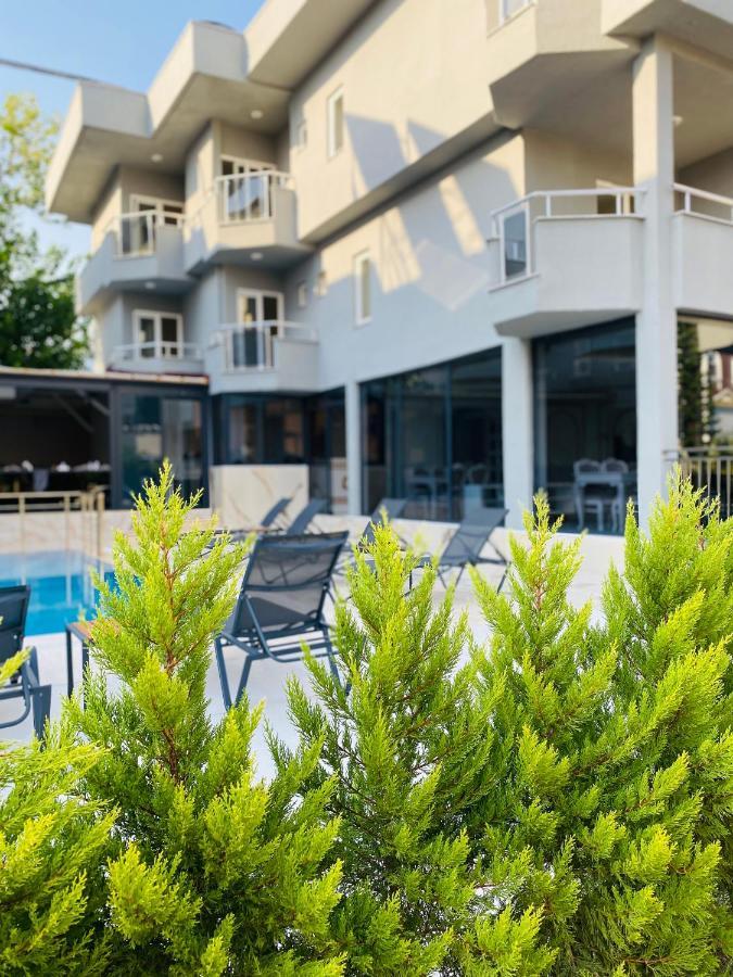Q Business Hotels Antalia Esterno foto