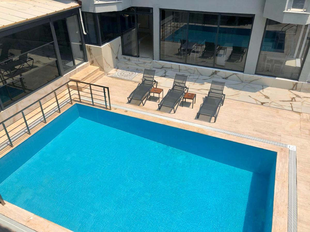 Q Business Hotels Antalia Esterno foto